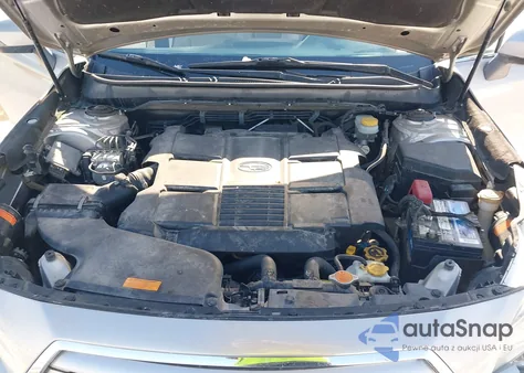 2015 Subaru Outback 3.6R Limited z USA, uszkodzony, nr VIN 4S4BSENC7F3252091